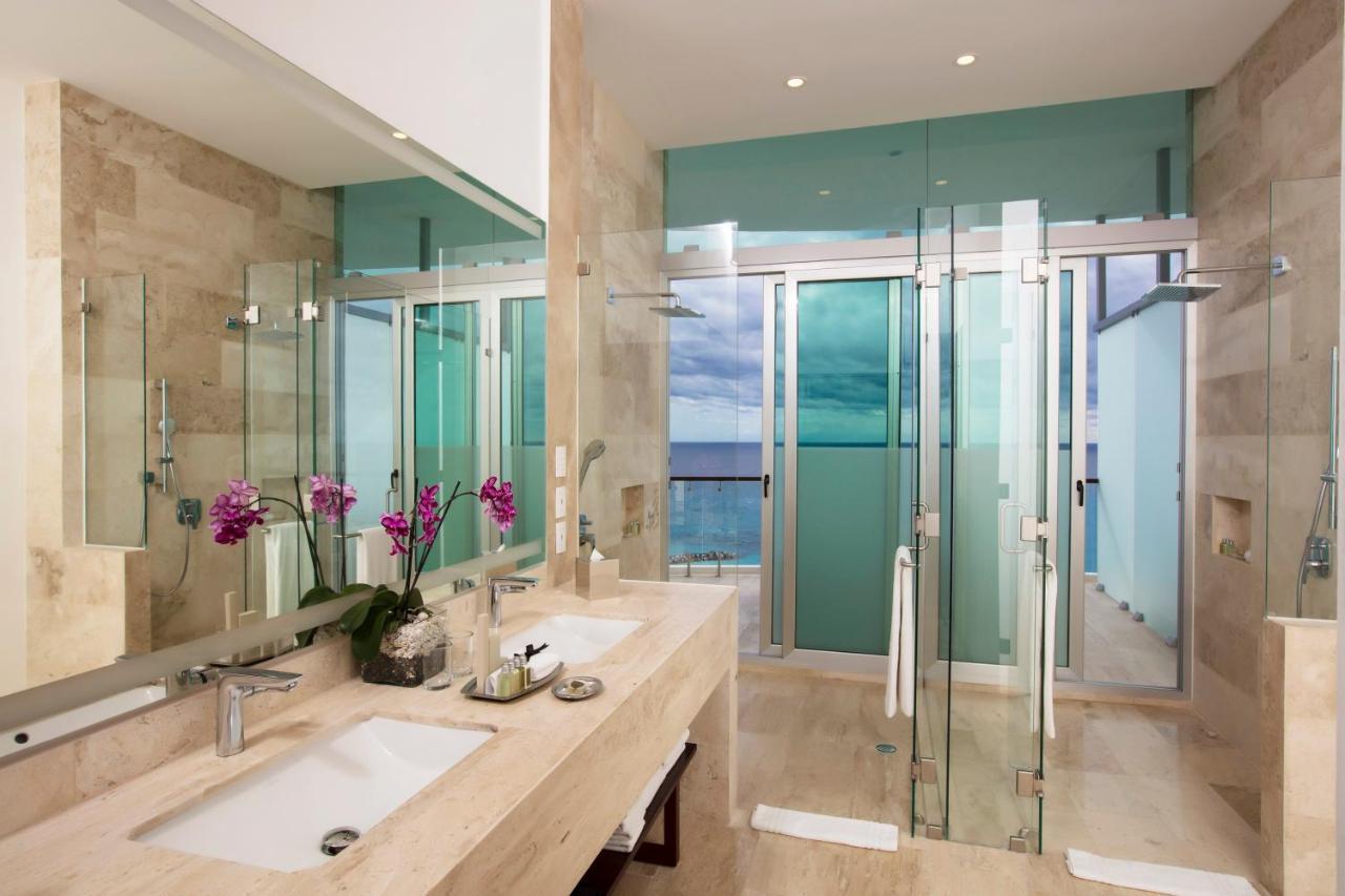 Altitude Master Suite Ocean Front